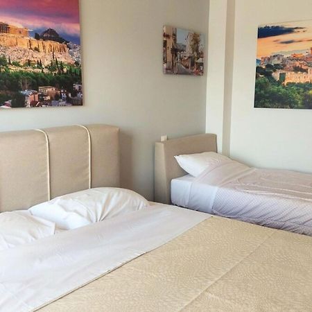 Elegant Apartment In Plaka أثينا المظهر الخارجي الصورة
