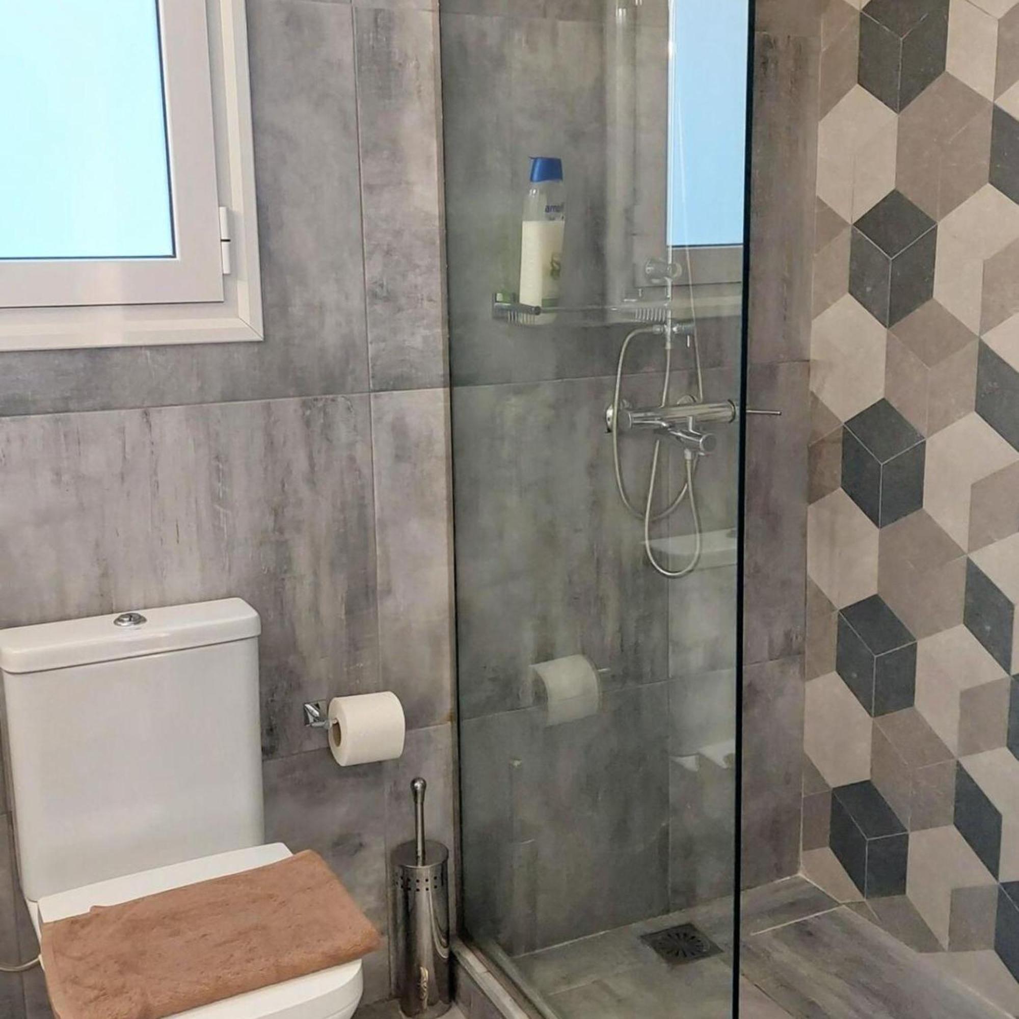 Elegant Apartment In Plaka أثينا المظهر الخارجي الصورة